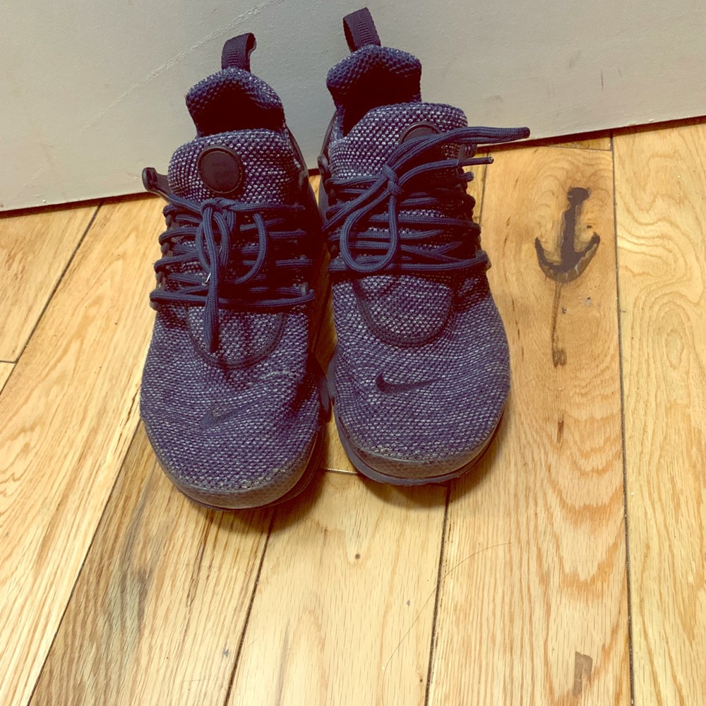 Nike Prestos.